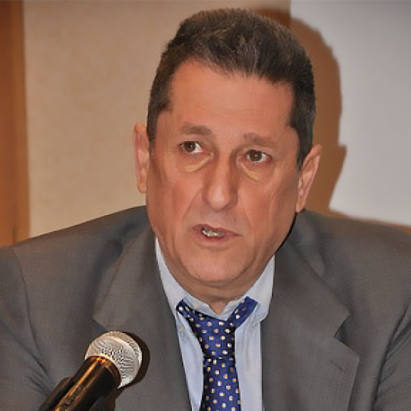 Νίκος Κουικούμης