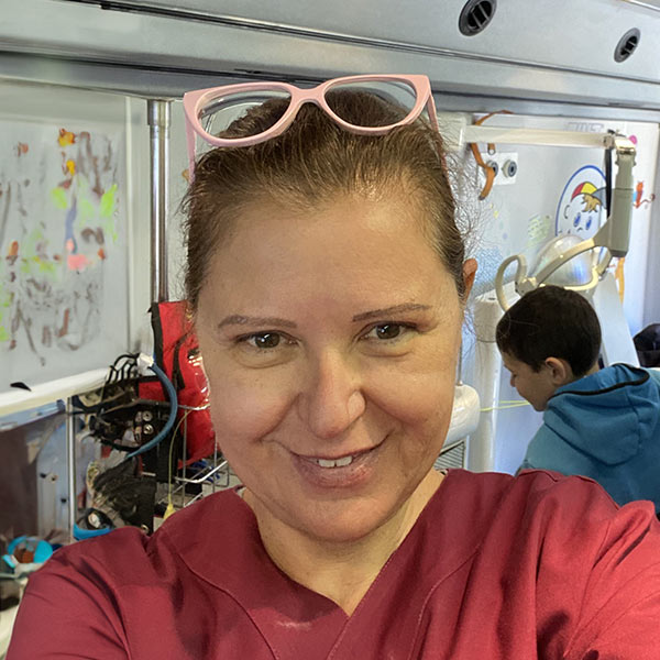 Μαρία Μενενάκου